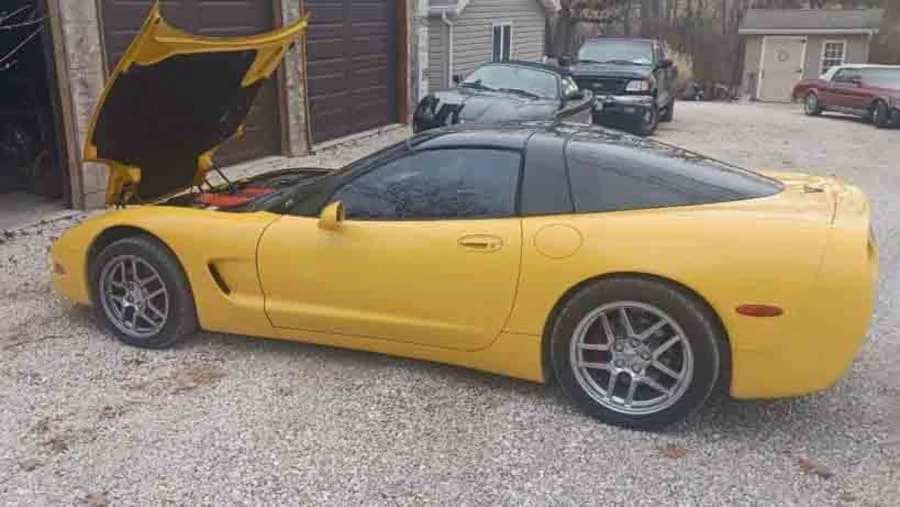 2000 Chevrolet Corvette C5 - Image 3 of 6