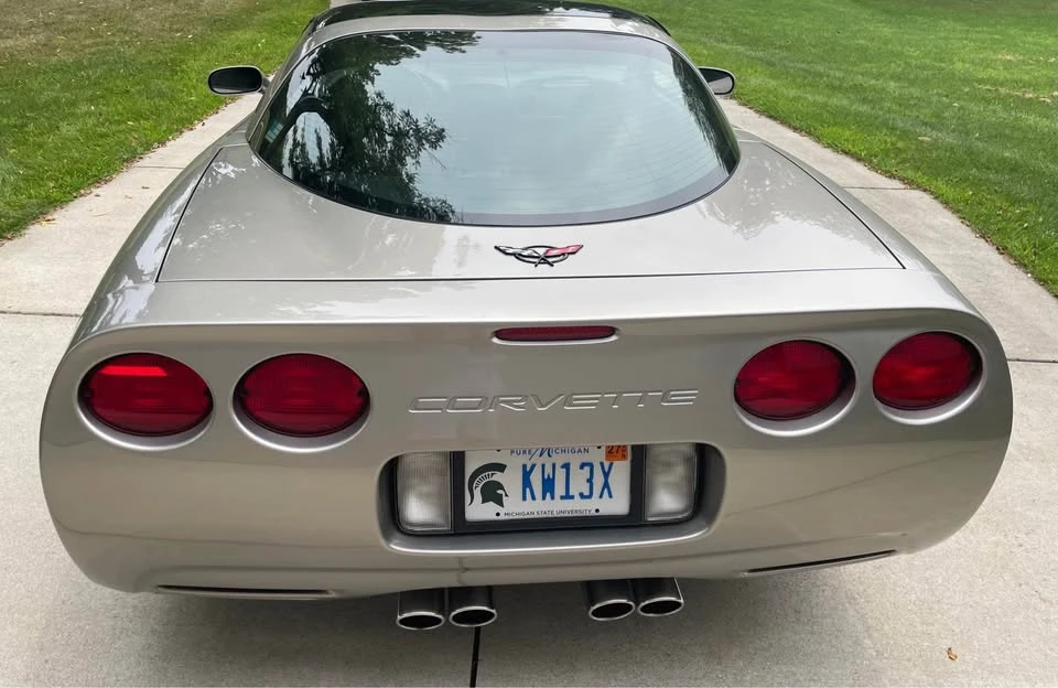 2000 Chevrolet Corvette C5 - Image 4 of 10