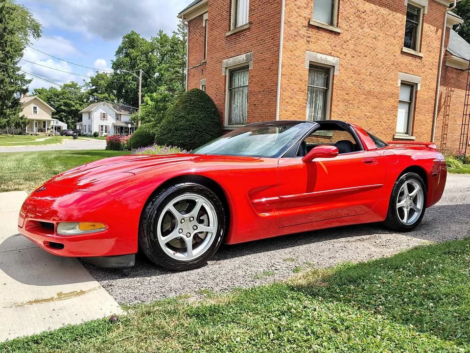 2000 Chevrolet Corvette C5 - Image 1 of 10