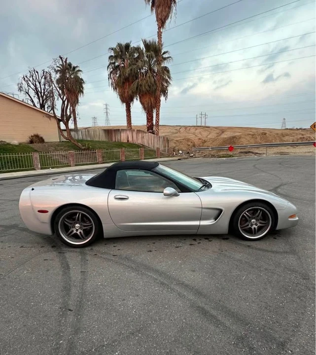 2000 Chevrolet Corvette C5 - Image 6 of 15