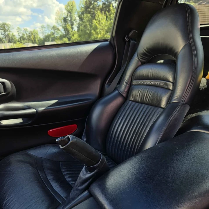 2000 Chevrolet Corvette C5 - Image 11 of 14