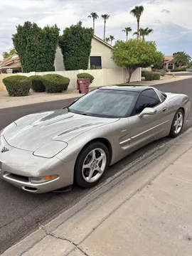 2000 Chevrolet Corvette Coupe 2D