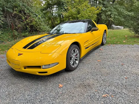 2000 Chevrolet Corvette Coupe 2D