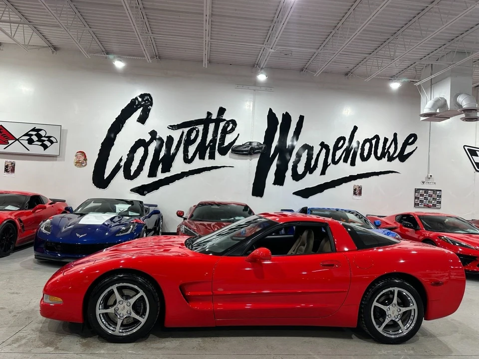 2000 Chevrolet Corvette C5 - Image 2 of 12
