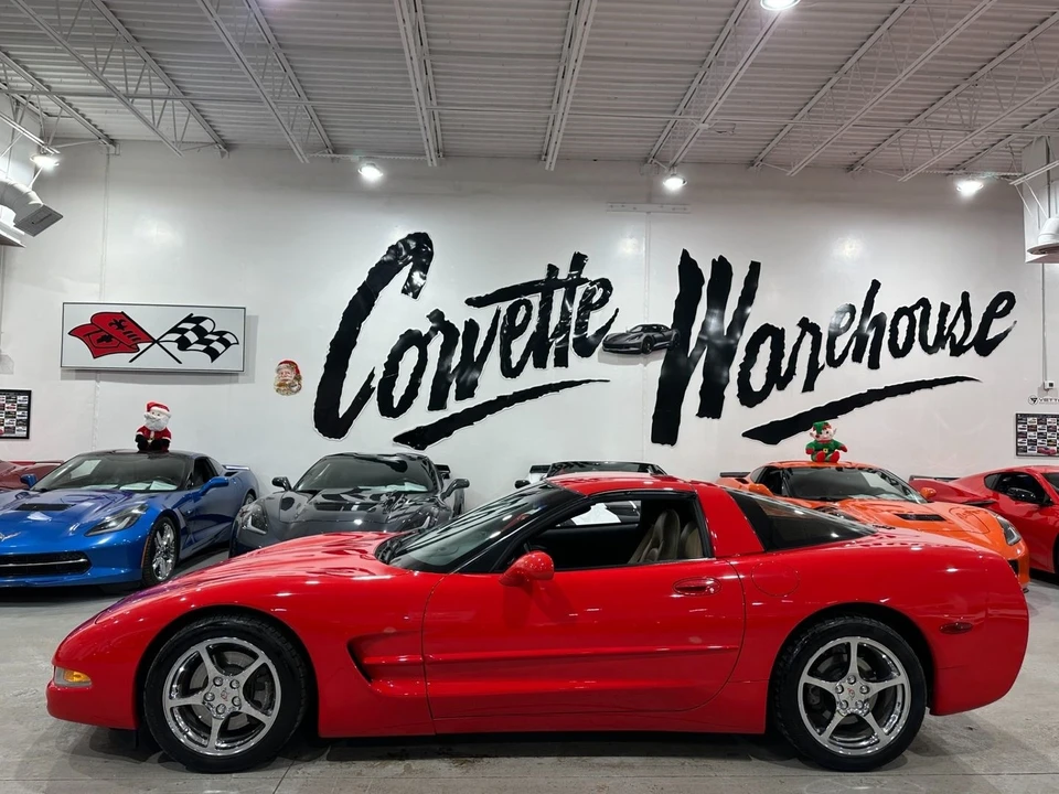 2000 Chevrolet Corvette C5 - Image 2 of 11