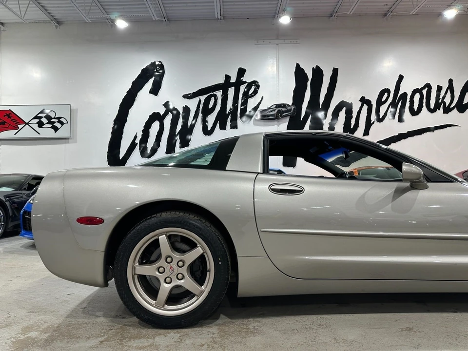 2000 Chevrolet Corvette C5 - Image 5 of 21