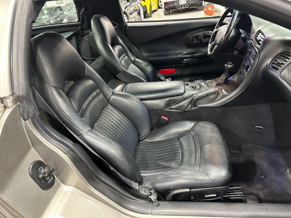 2000 Chevrolet Corvette C5 - Image 19 of 21