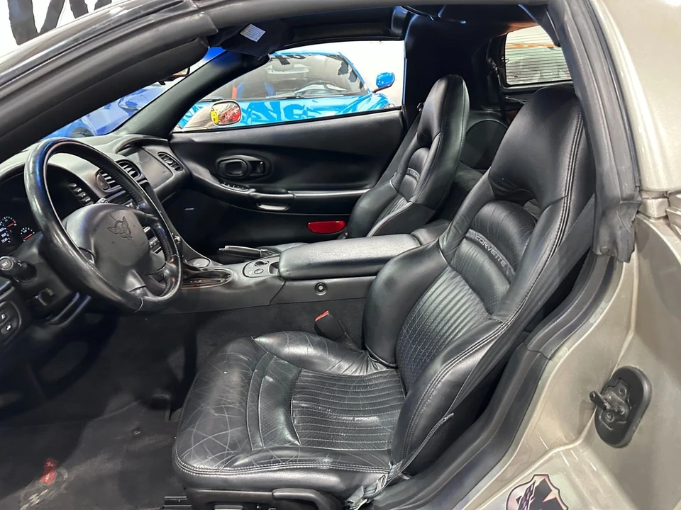 2000 Chevrolet Corvette C5 - Image 18 of 21