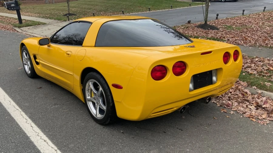 2000 Chevrolet Corvette C5 - Image 2 of 8