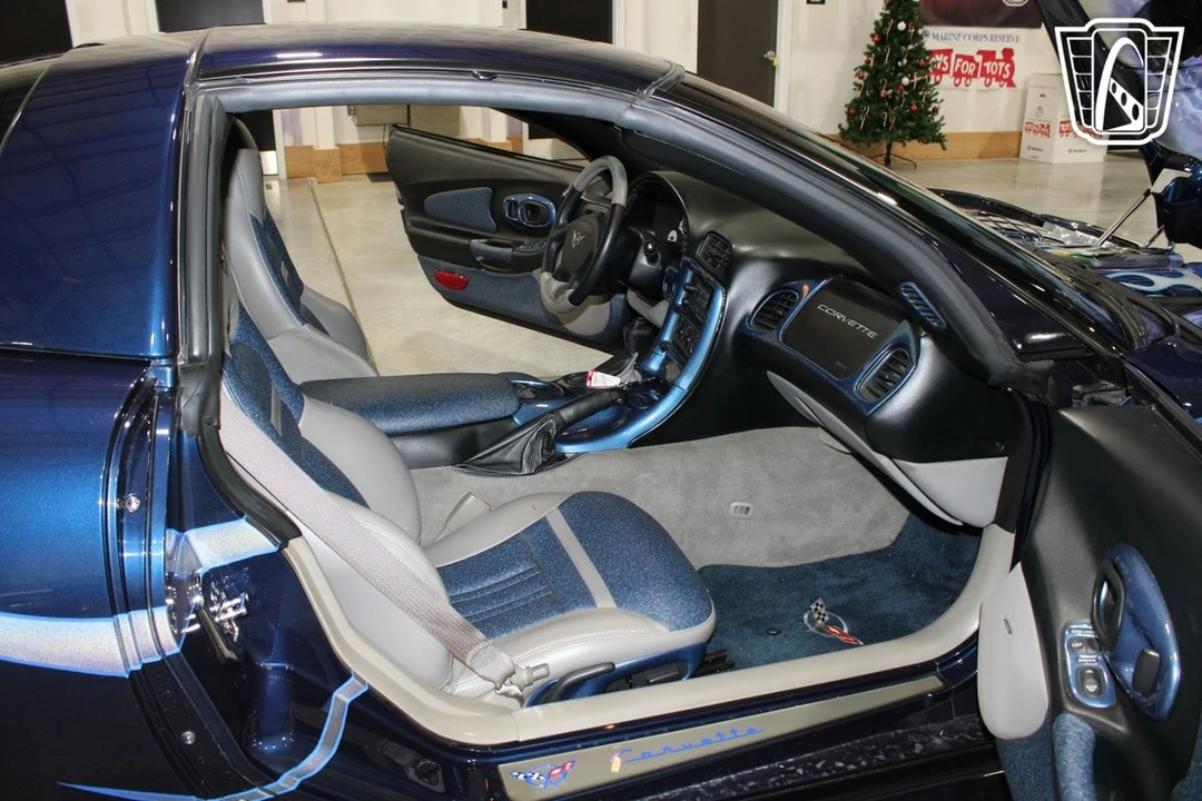 2000 Chevrolet Corvette C5 - Image 8 of 12