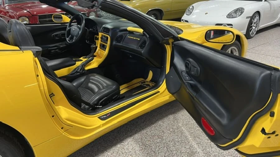 2000 Chevrolet Corvette C5 - Image 11 of 15