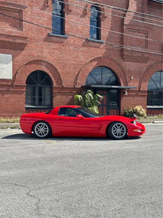 2000 Chevrolet Corvette C5 - Image 5 of 19