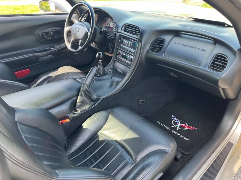2000 Chevrolet Corvette C5 - Image 12 of 24