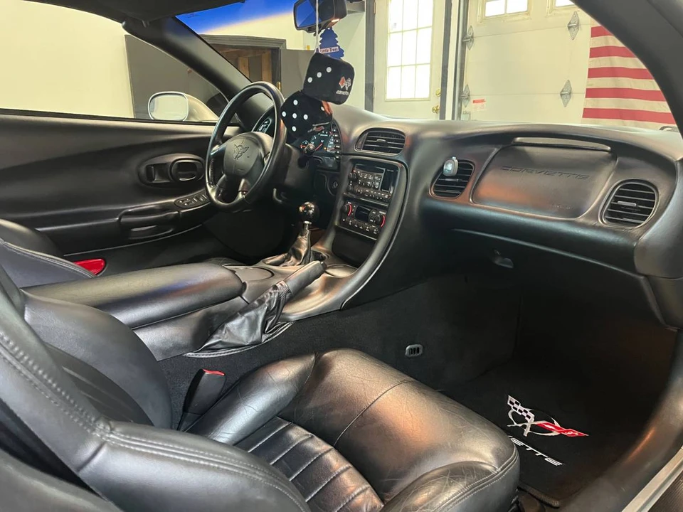 2000 Chevrolet Corvette C5 - Image 13 of 24