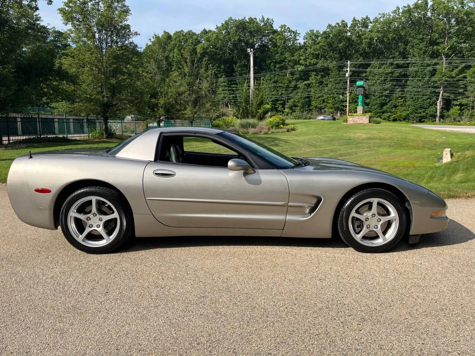 2000 Chevrolet Corvette C5 - Image 23 of 24