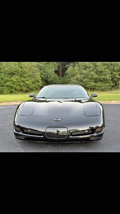 2000 Chevrolet Corvette C5 - Image 1 of 11
