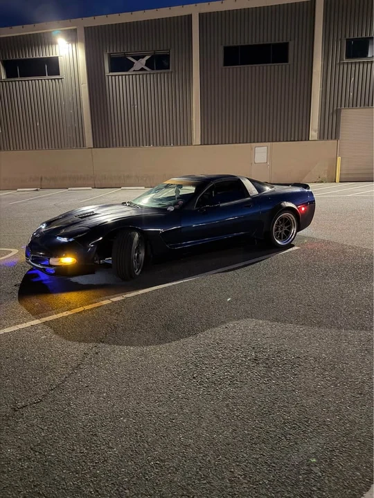 2000 Chevrolet Corvette C5 - Image 2 of 7