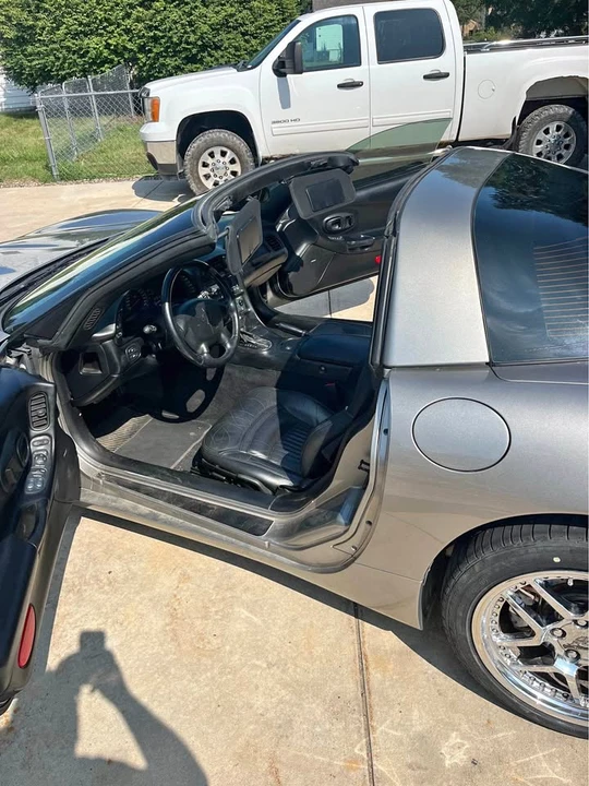 2000 Chevrolet Corvette C5 - Image 1 of 10