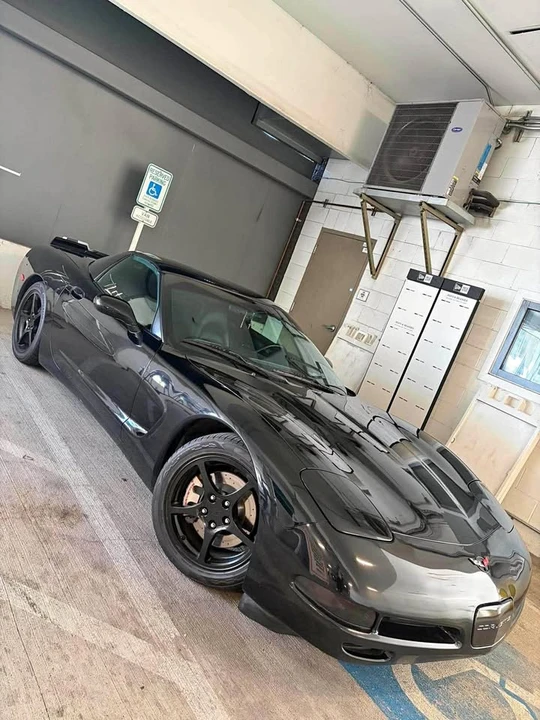 2000 Chevrolet Corvette C5 - Image 1 of 8