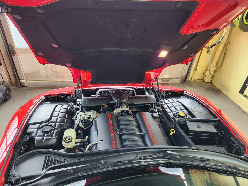 2000 Chevrolet Corvette C5 - Image 19 of 31