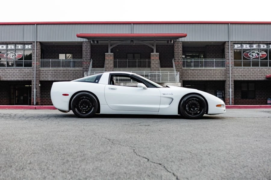 2000 Chevrolet Corvette C5 - Image 2 of 31