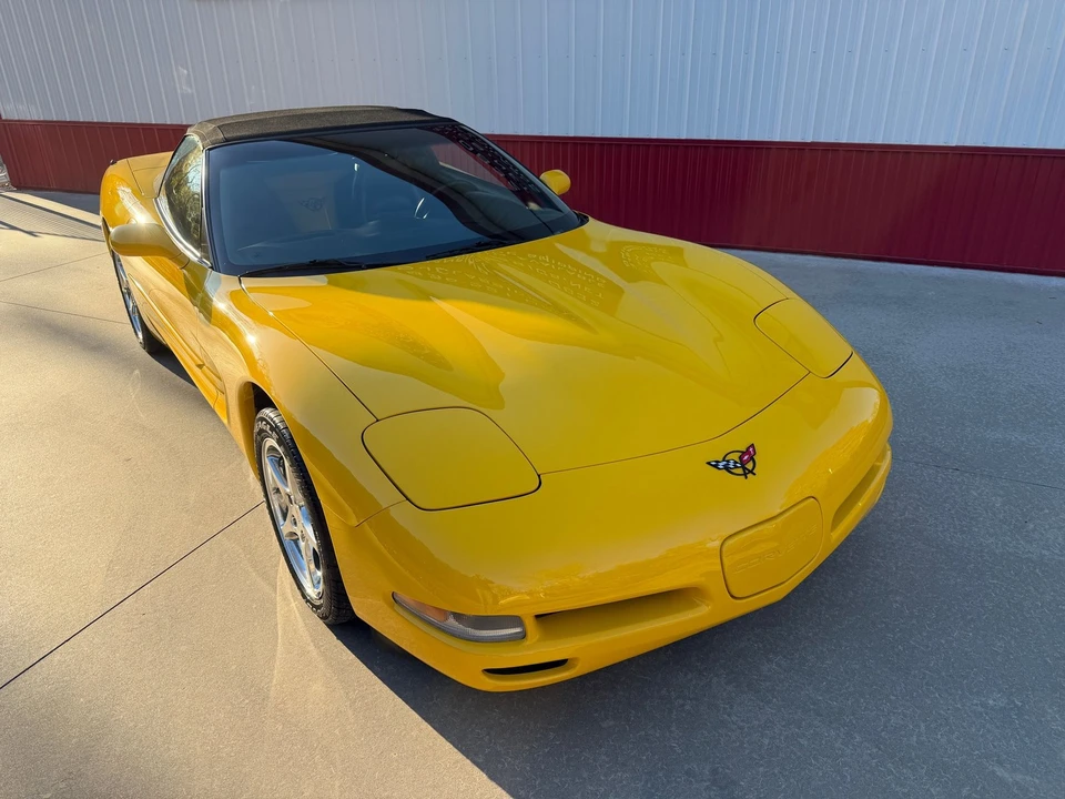 2000 Chevrolet Corvette C5 - Image 2 of 21