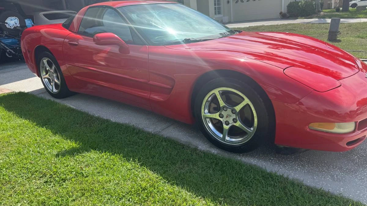 2000 Chevrolet Corvette C5 - Image 2 of 21
