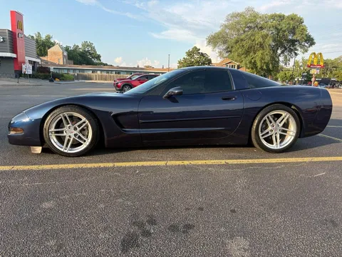 2000 Chevrolet Corvette C5 - Image 2 of 13