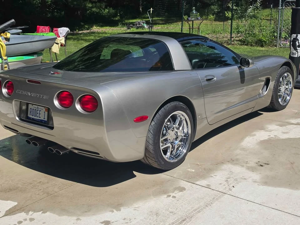 2000 Chevrolet Corvette C5 - Image 4 of 13