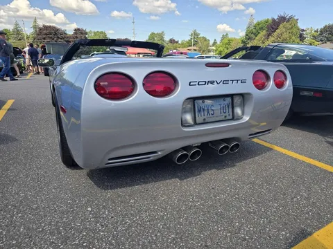2000 Chevrolet Corvette C5 - Image 2 of 15