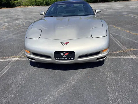 2000 Chevrolet Corvette C5 - Image 2 of 10