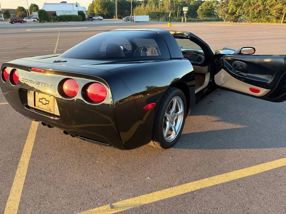 2000 Chevrolet Corvette C5 - Image 4 of 8