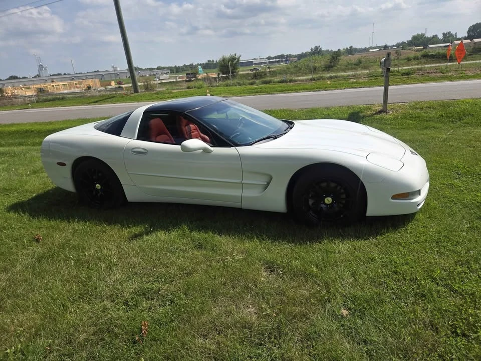 2000 Chevrolet Corvette C5 - Image 4 of 16