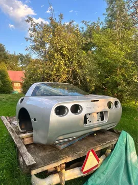 2000 Chevrolet Corvette C5 - Image 2 of 5