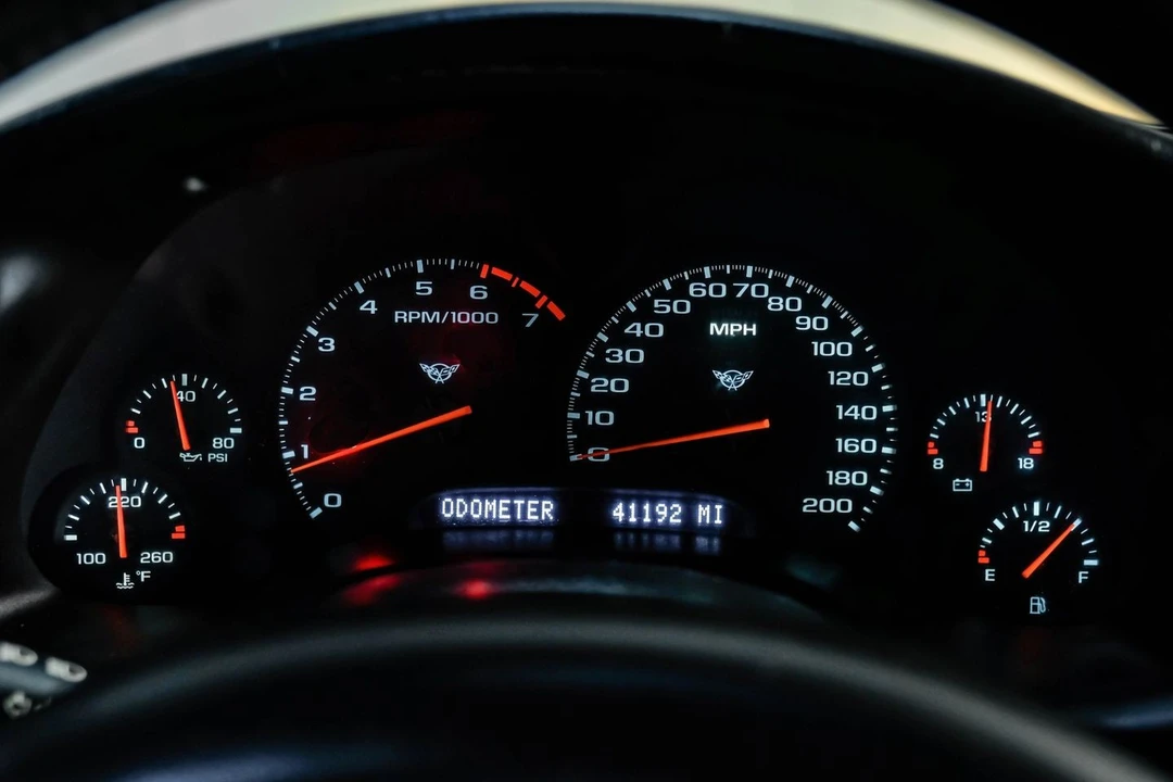 2000 Chevrolet Corvette C5 - Image 24 of 31