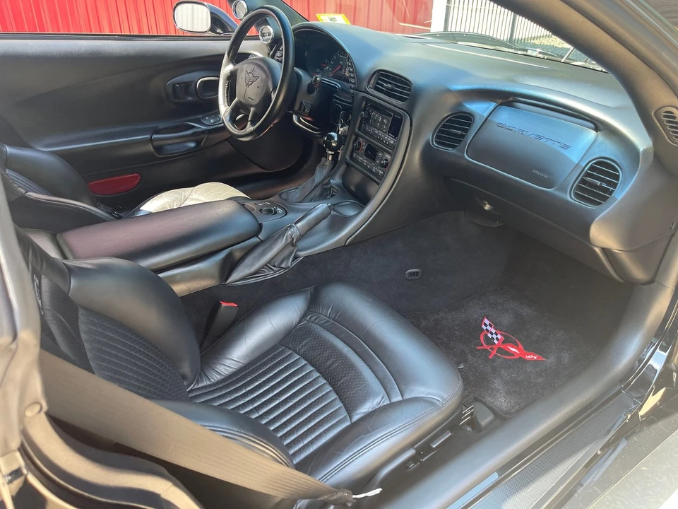 2000 Chevrolet Corvette C5 - Image 18 of 24