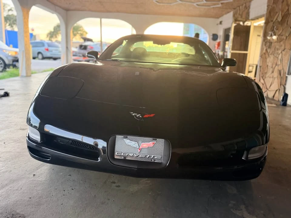2000 Chevrolet Corvette C5 - Image 2 of 11
