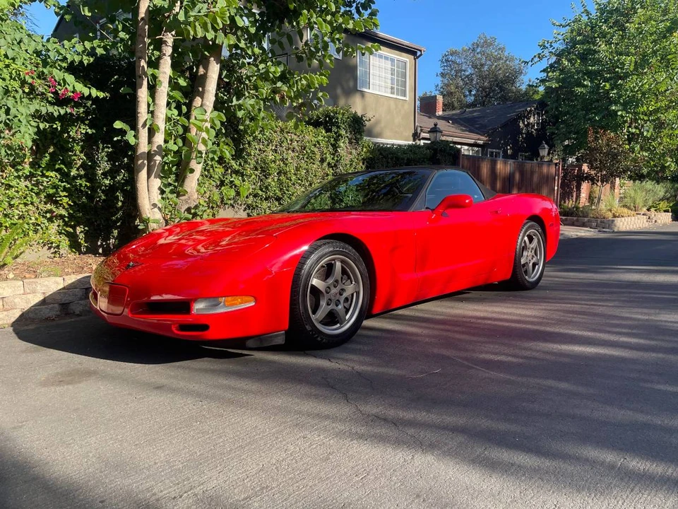 2000 Chevrolet Corvette C5 - Image 2 of 24