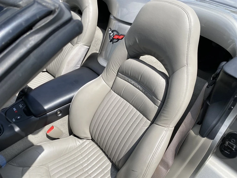 2000 Chevrolet Corvette C5 - Image 28 of 31