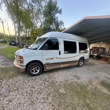 2000 Chevrolet Express 1500 Passenger LS Van 3D