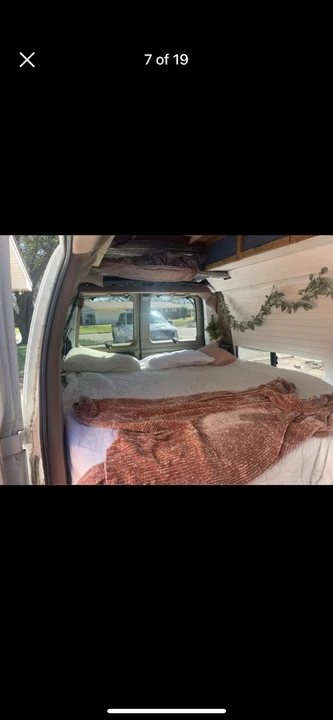 2000 Chevrolet Express - Image 6 of 13