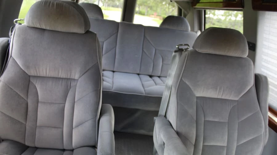 2000 Chevrolet Express - Image 15 of 22