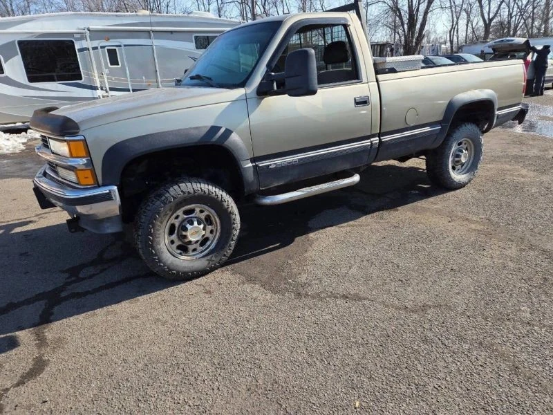 2000 Chevrolet C/K 4th Gen - Image 2 of 12