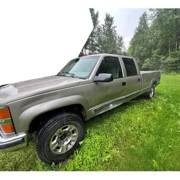 2000 Chevrolet K3500 Crew Cab Long Bed 4WD