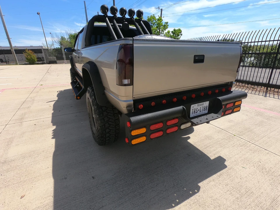 2000 Chevrolet C/K 4th Gen - Image 12 of 28