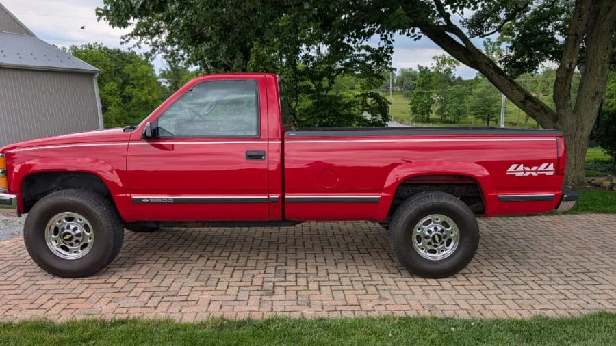 2000 Chevrolet C/K 4th Gen - Image 2 of 18