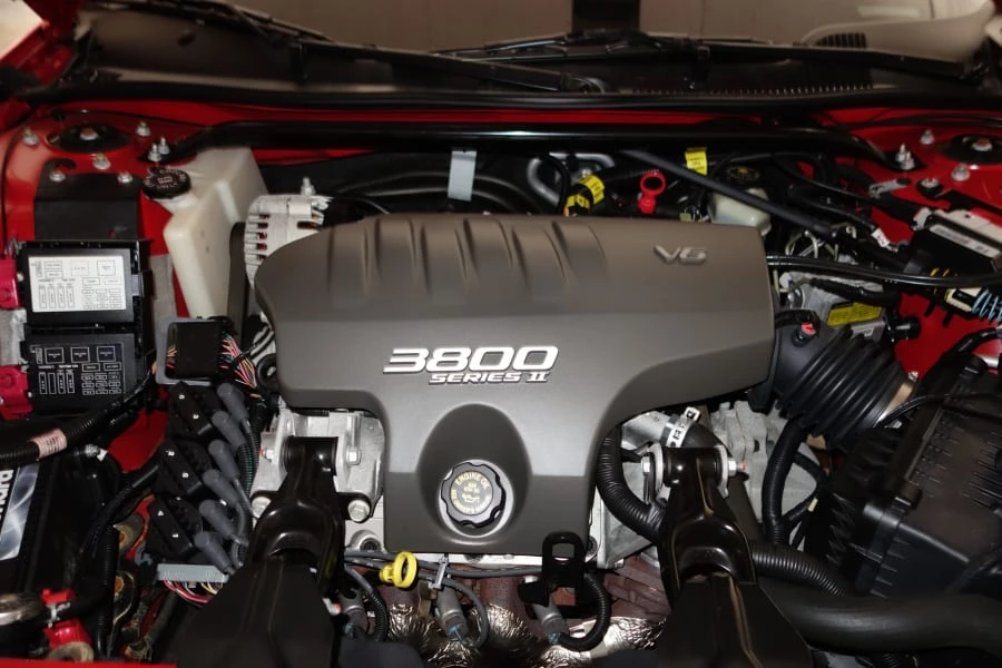 2000 Chevrolet Monte Carlo 6th Gen - Image 5 of 6