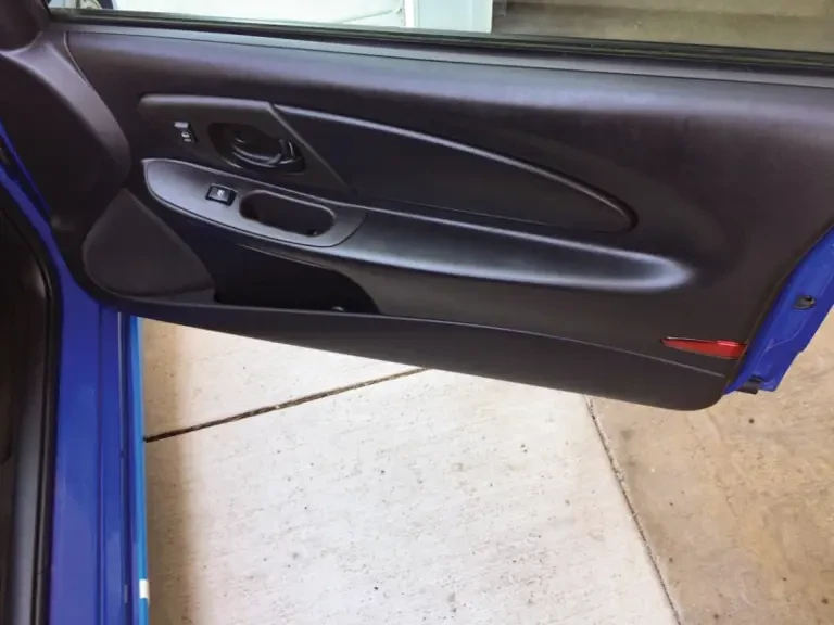 2000 Chevrolet Monte Carlo 6th Gen - Image 12 of 16