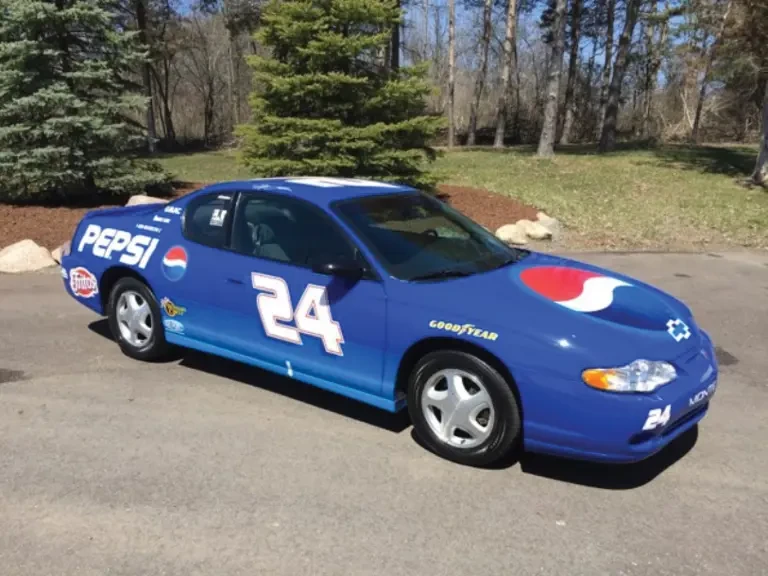 2000 Chevrolet Monte Carlo 6th Gen - Image 2 of 16