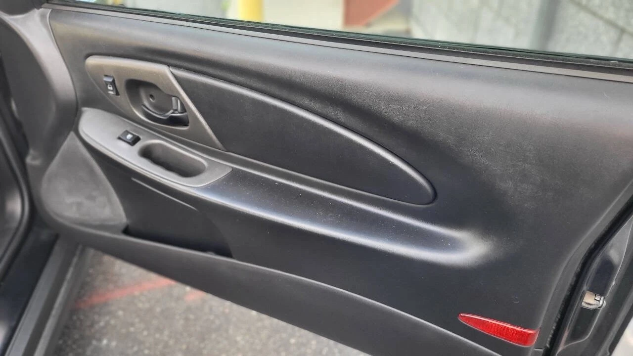 2000 Chevrolet Monte Carlo 6th Gen - Image 16 of 28